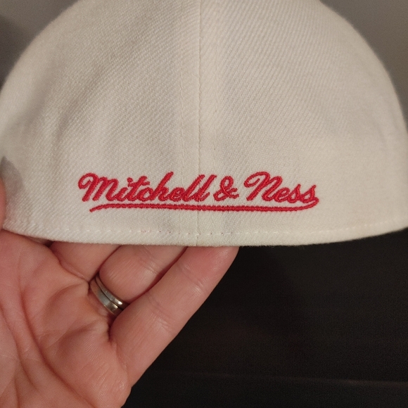 Detroit Red Wings Hat/Cap - Picture 4 of 5